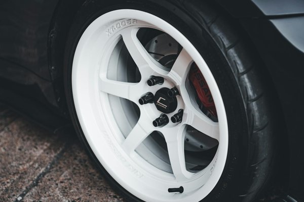 Enhance your car's suspension for unmatched mastery on the uk's scenic country roads